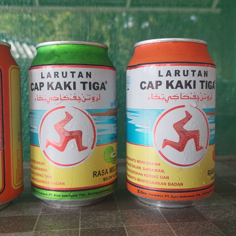 Larutan Cap Kaki Tiga 320ml